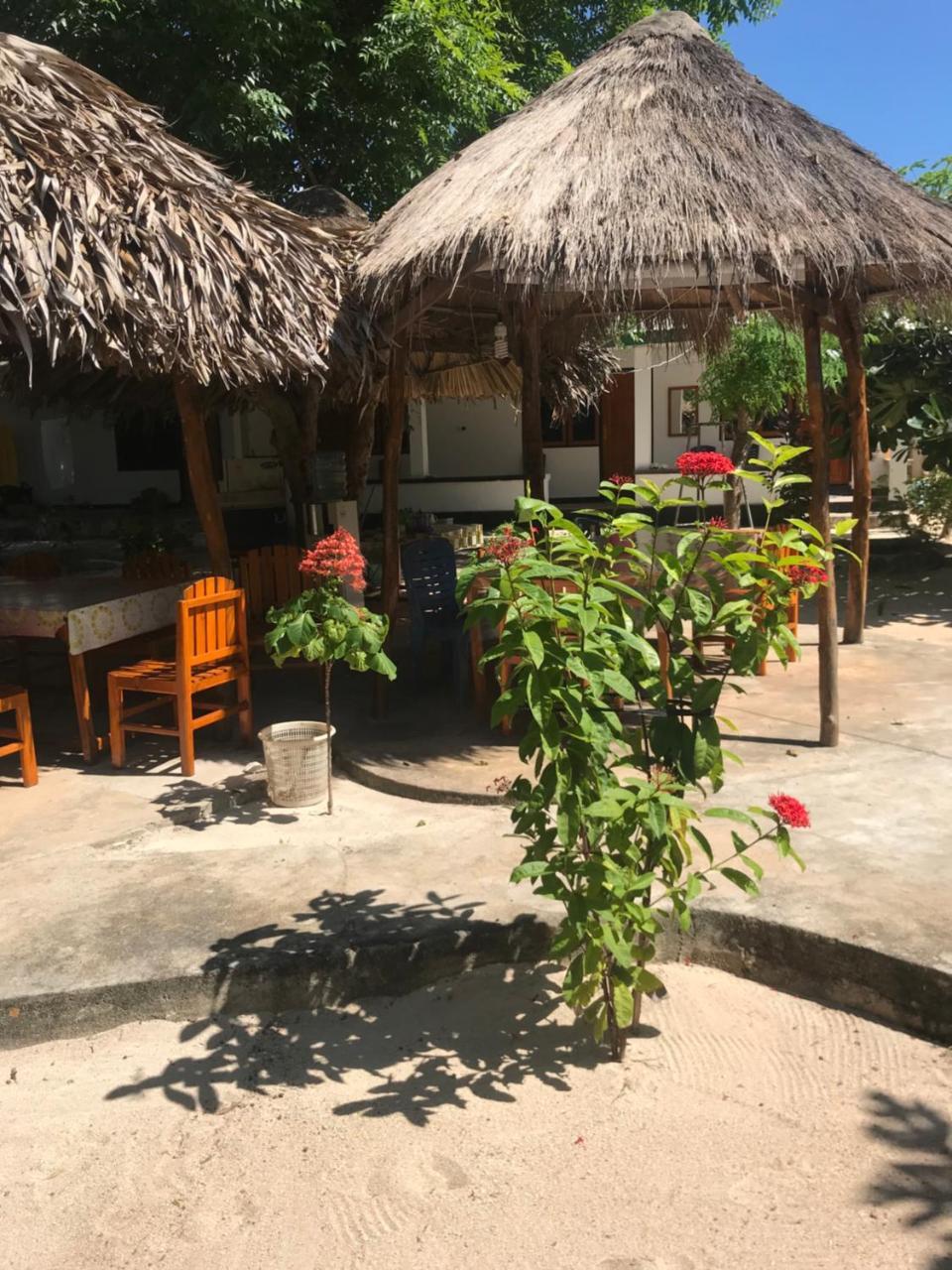 Ova Baluk Bungalow Nembrala Exteriér fotografie